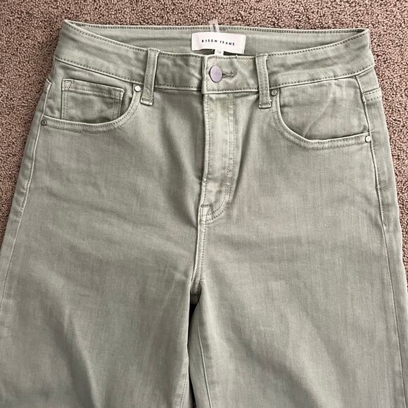 Risen Jeans Women’s Wide Leg Pants Sage Green Raw Hem Size 7/28 High Rise Denim - Picture 4 of 6